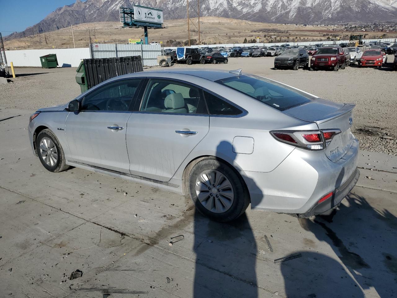 2016 Hyundai Sonata - Image 2