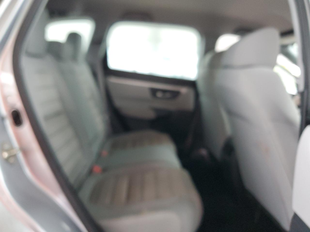 2017 Honda CR-V - Image 11