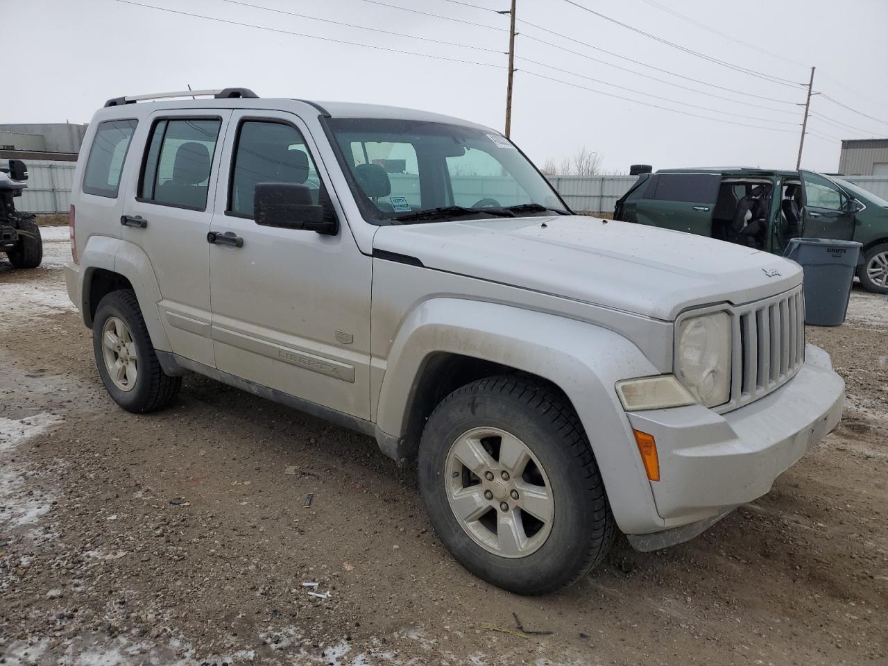 2011 Jeep Liberty (North America) - Image 4