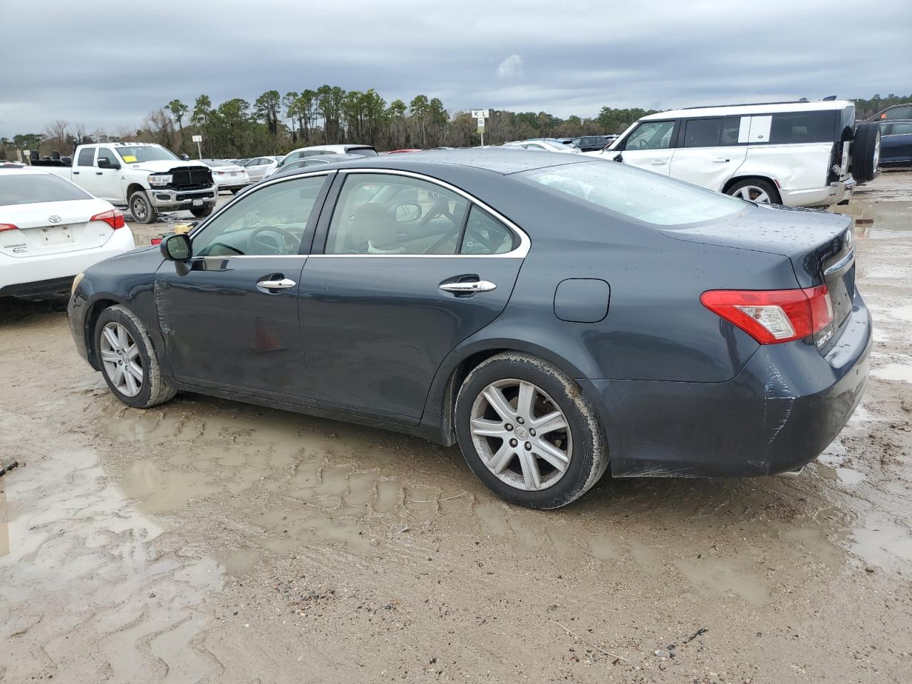 2008 Lexus ES - Image 2