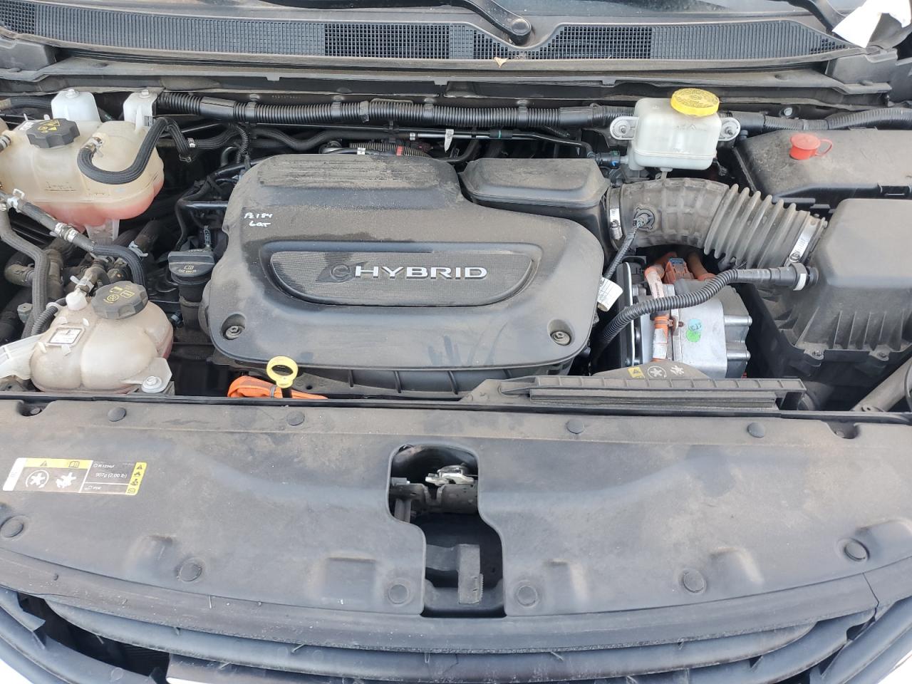 2017 Chrysler Pacifica - Image 11