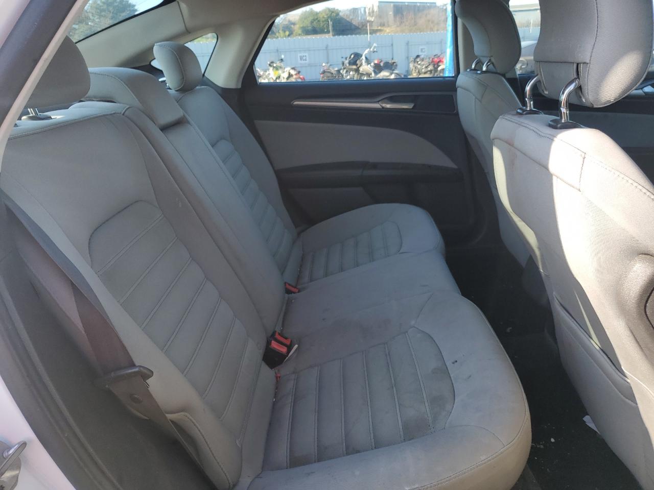 2014 Ford Fusion - Image 10