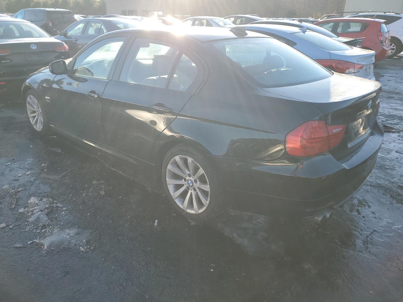 2011 BMW 3er - Image 2