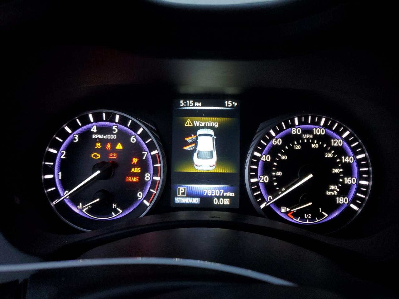 2017 Infiniti Q50 - Image 9