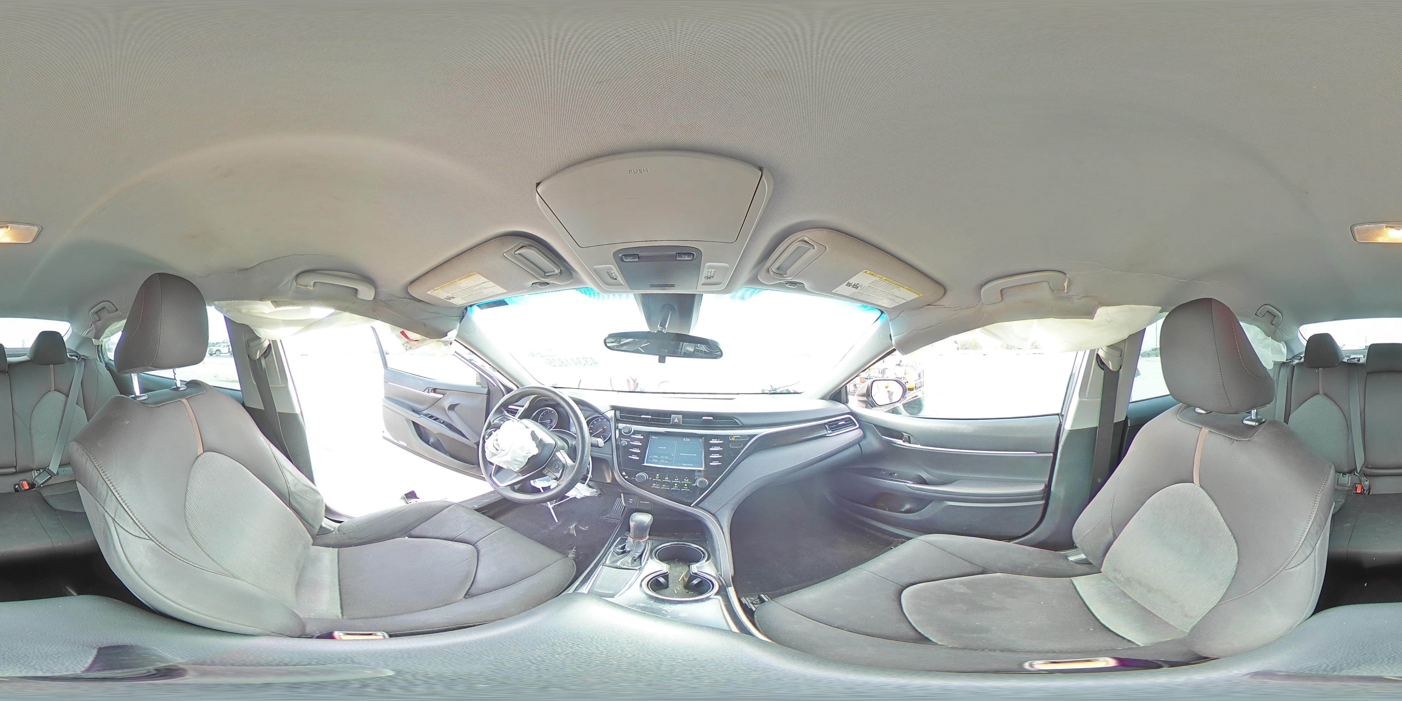 2018 Toyota Camry - Image 12