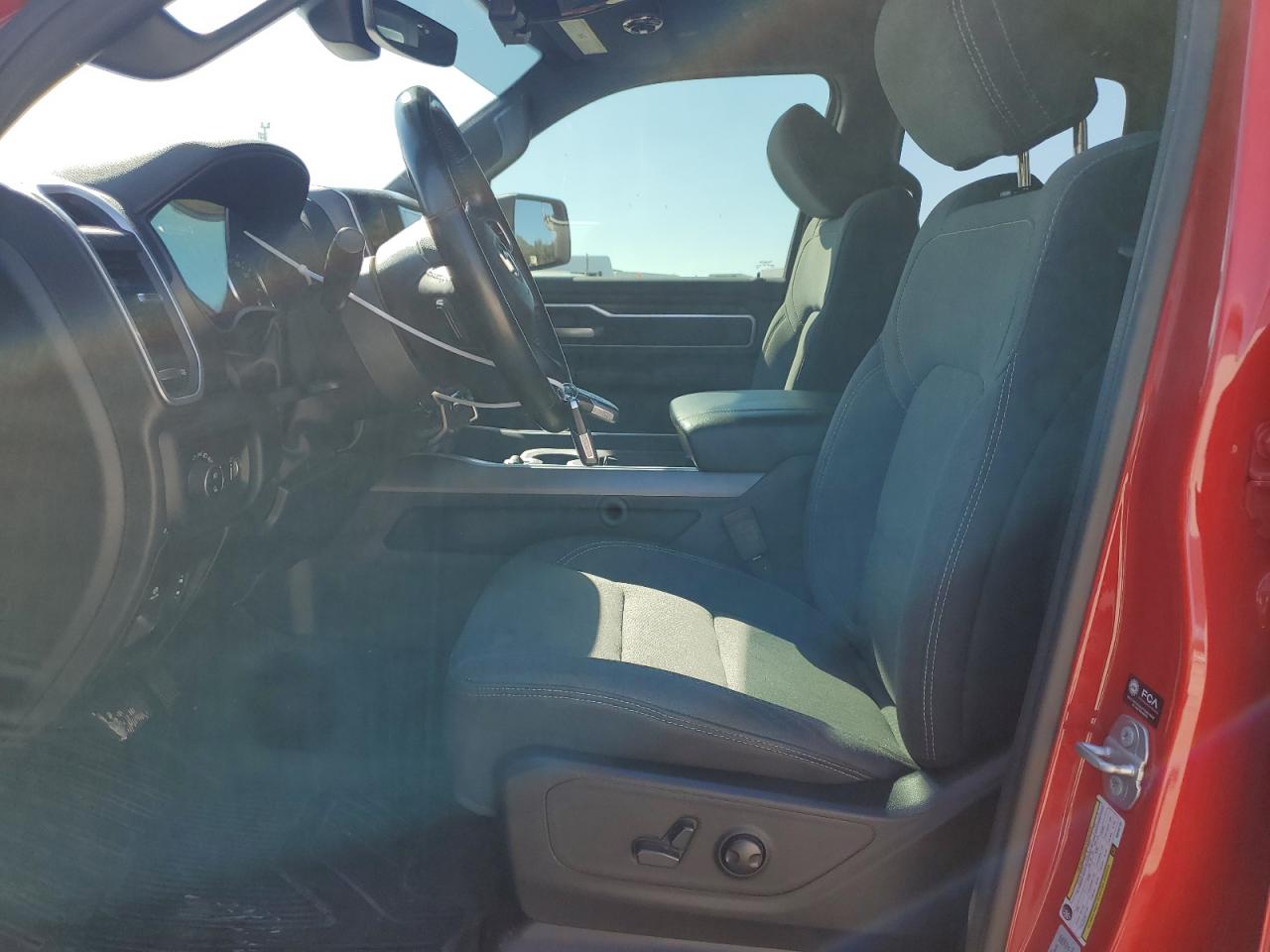 2022 RAM 1500 - Image 7