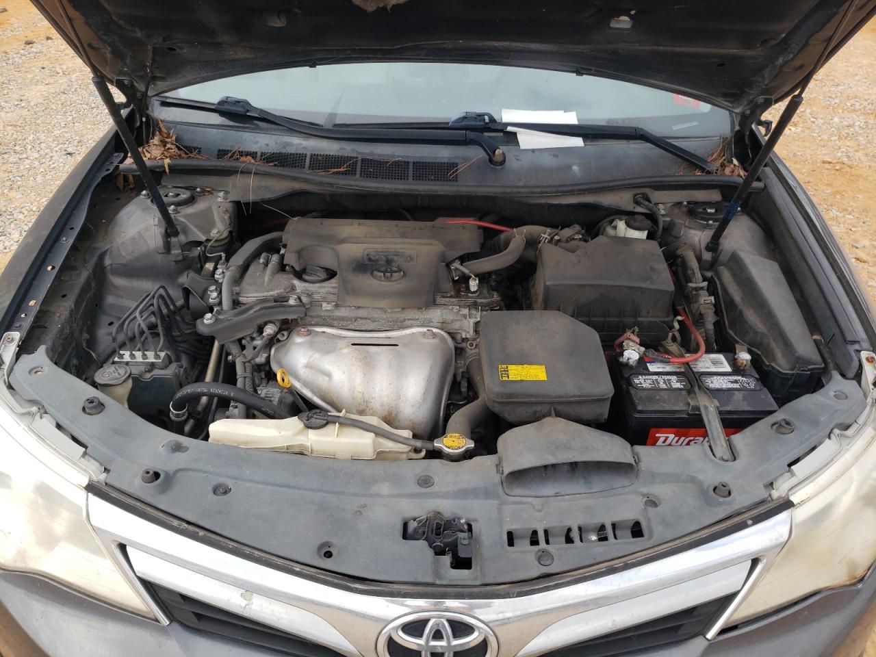 2013 Toyota Camry - Image 12