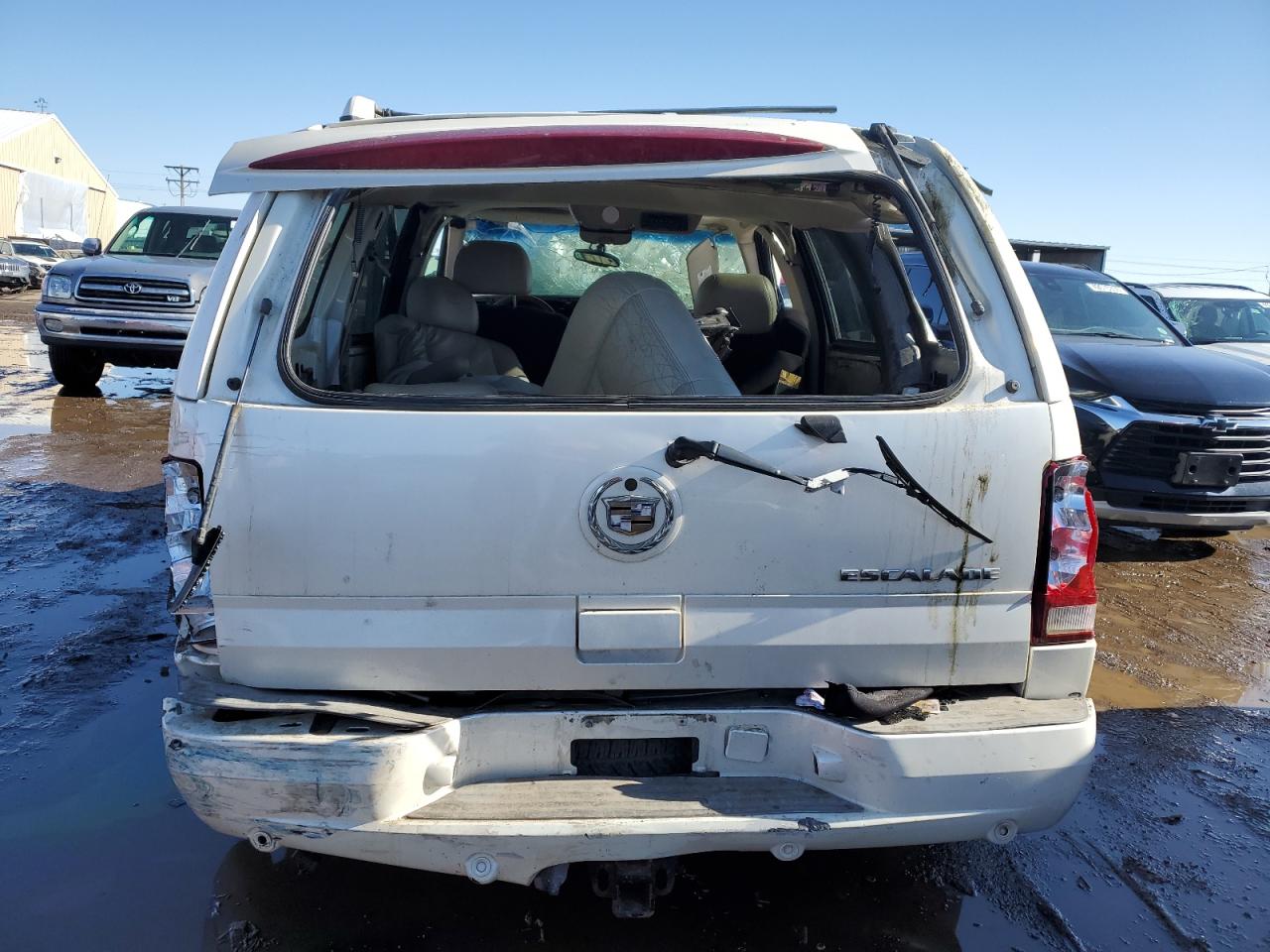 2006 Cadillac Escalade - Image 6