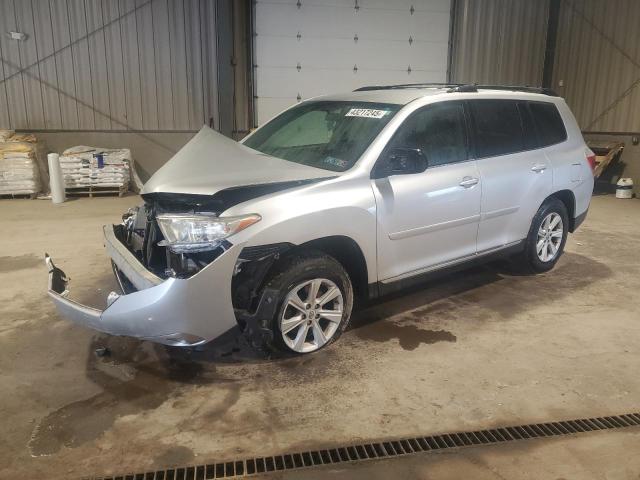 2012 Toyota Highlander Base na sprzedaż w West Mifflin, PA - Front End