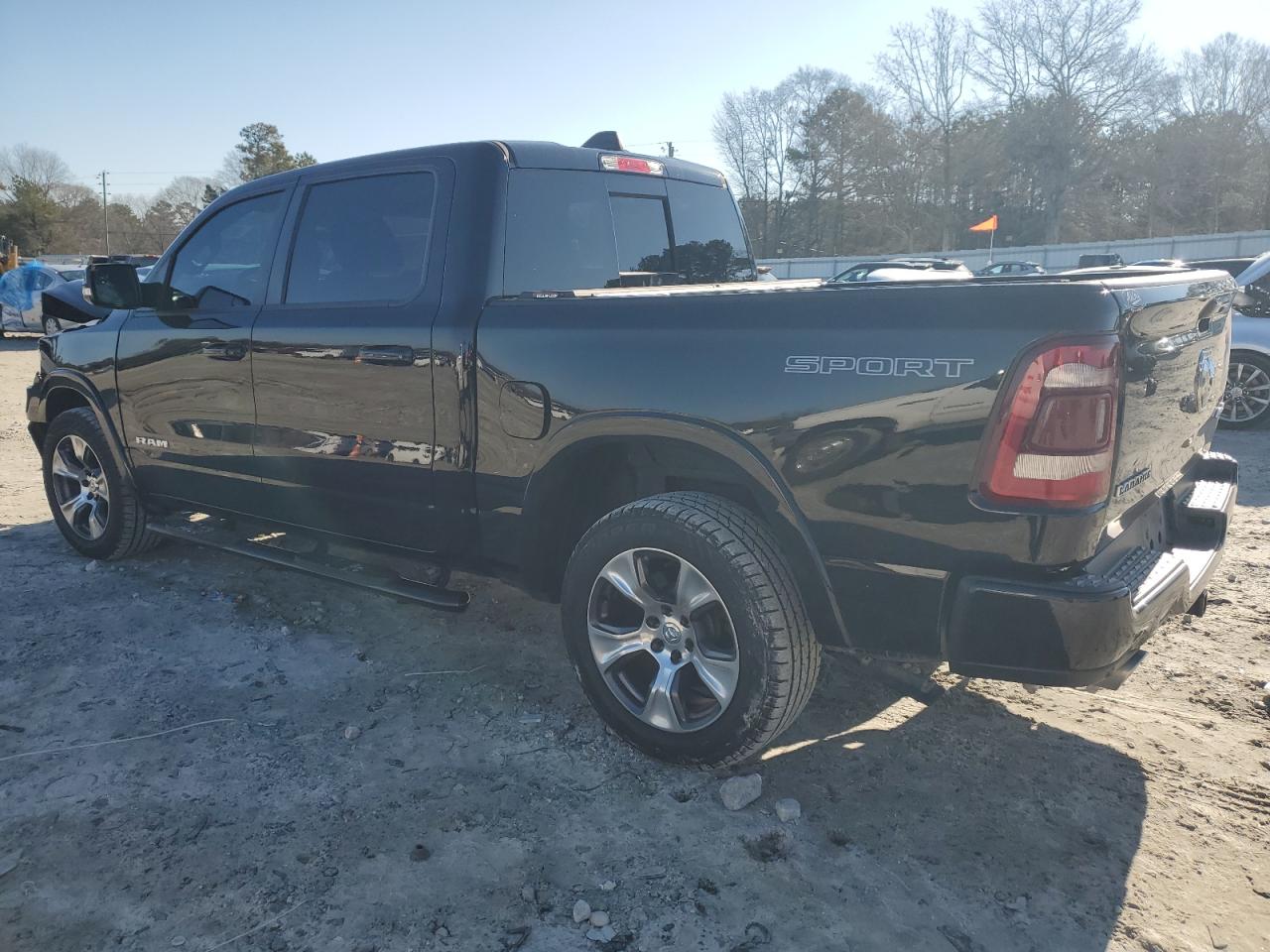 2020 RAM 1500 - Image 2
