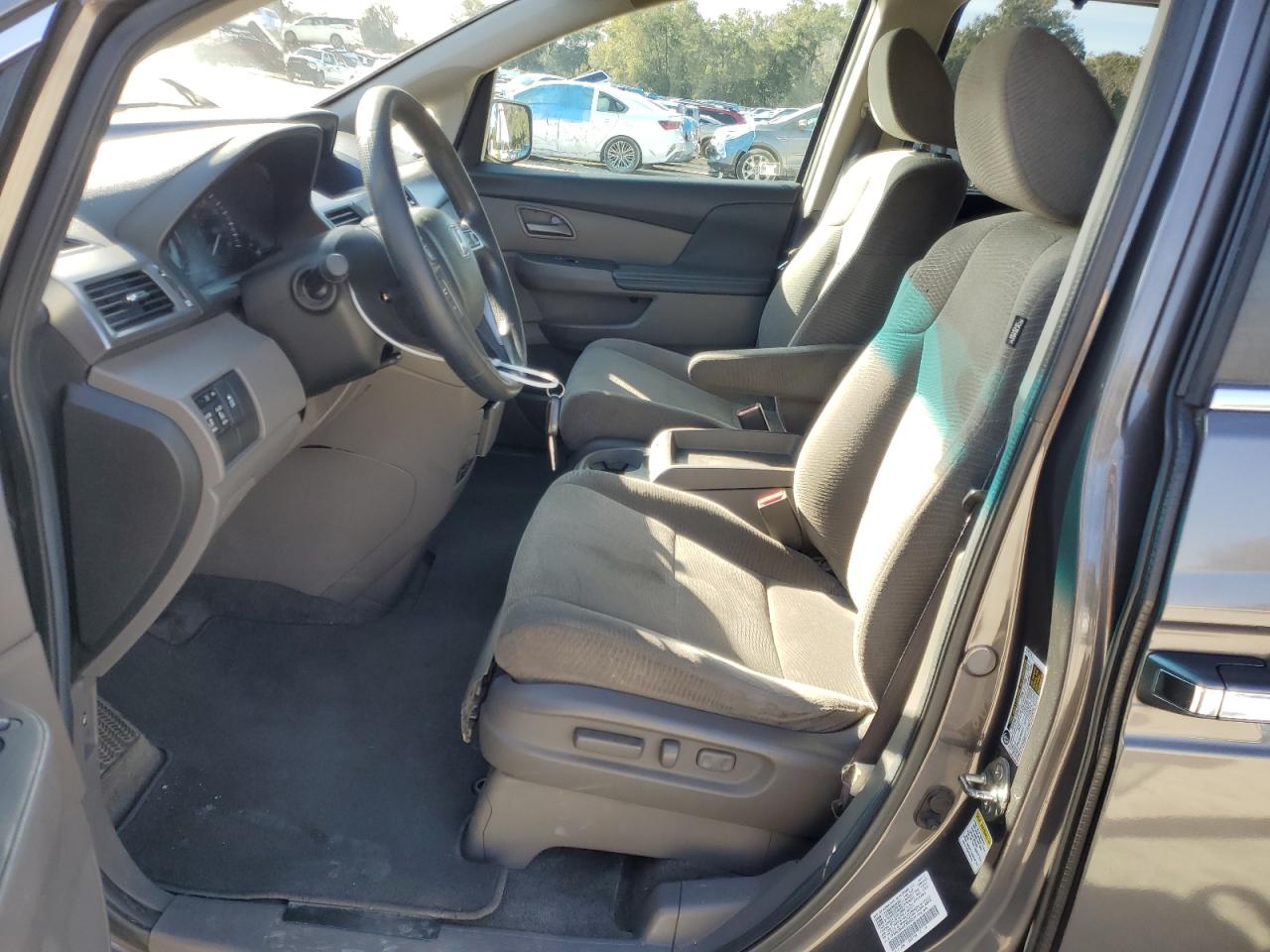 2012 Honda Odyssey - Image 7