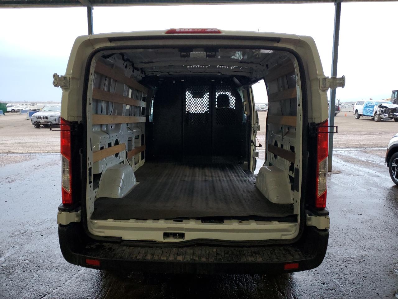 2022 Ford Transit - Image 6