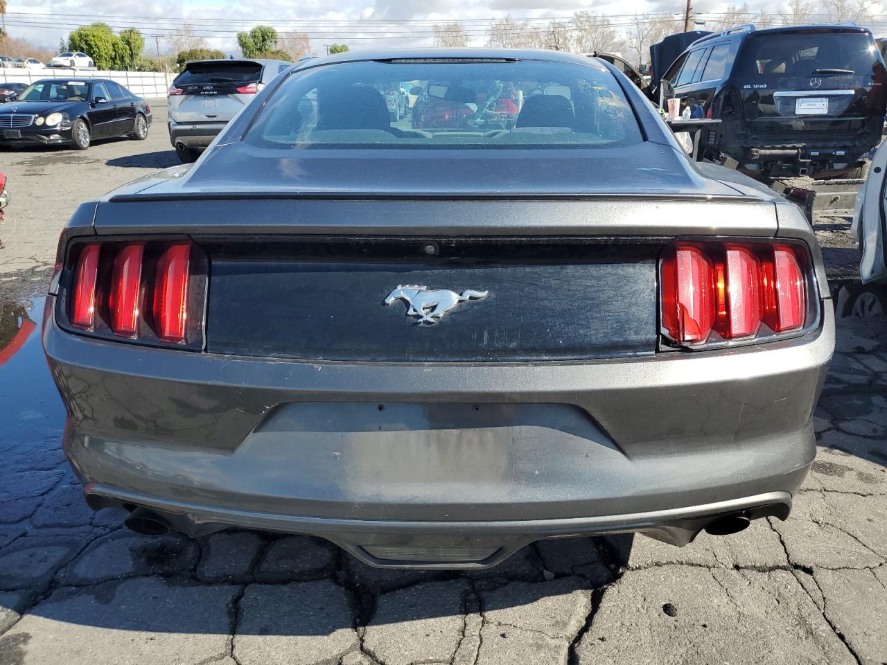 2016 Ford Mustang - Image 6