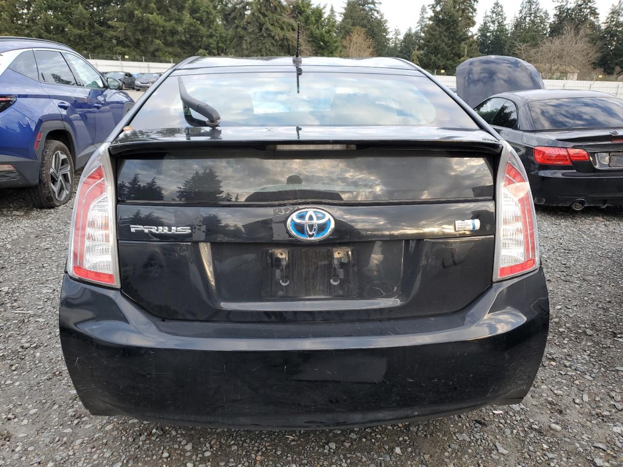 VIN JTDKN3DU3E1744363 2014 TOYOTA PRIUS no.6