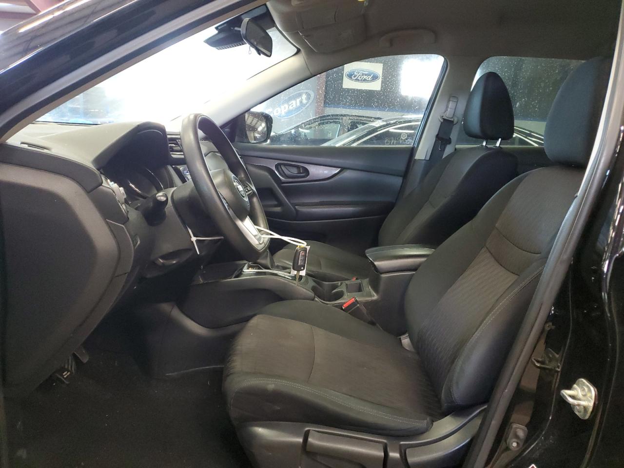 2019 Nissan Rogue - Image 7