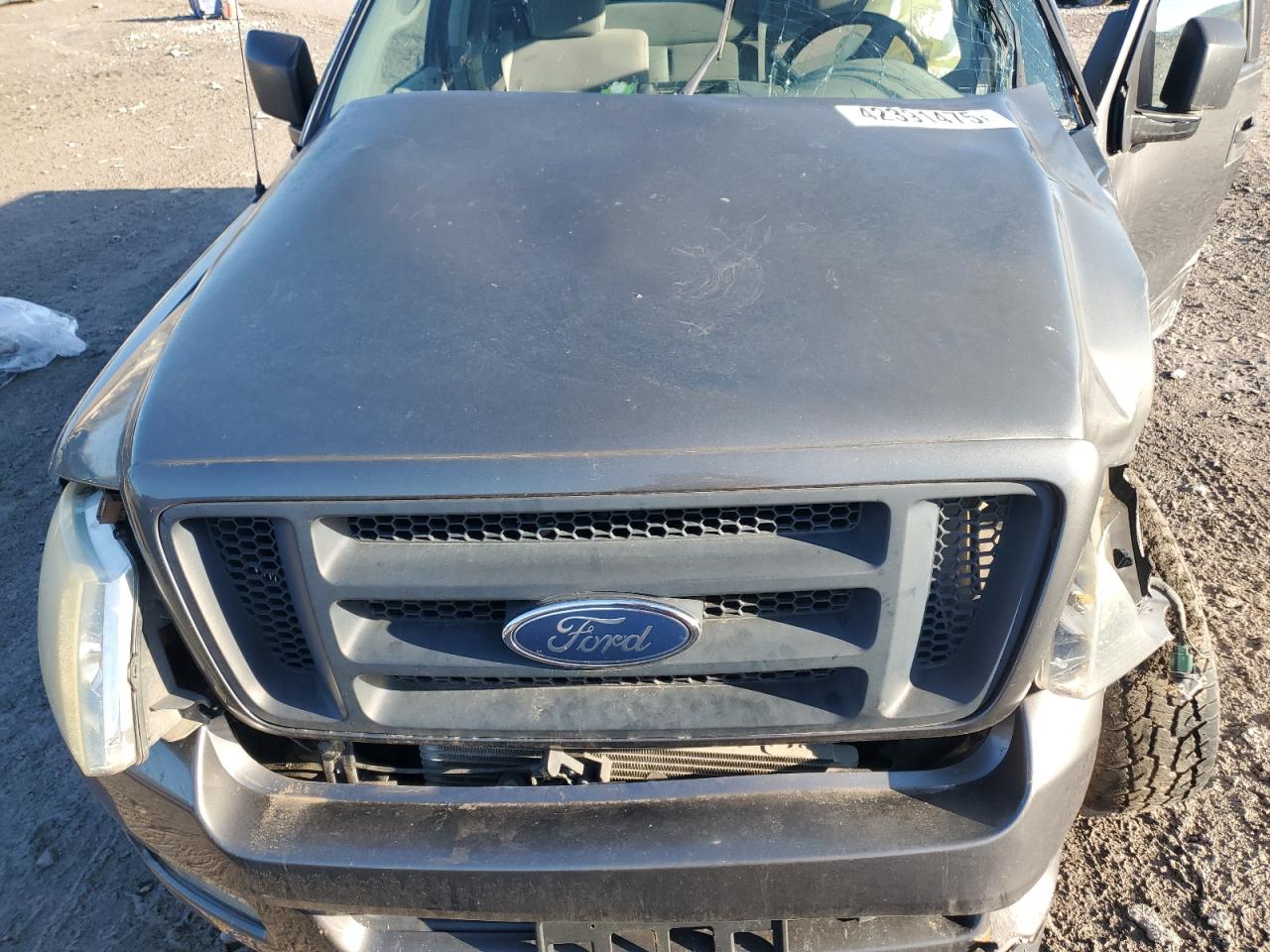 2005 Ford F-150 - Image 12