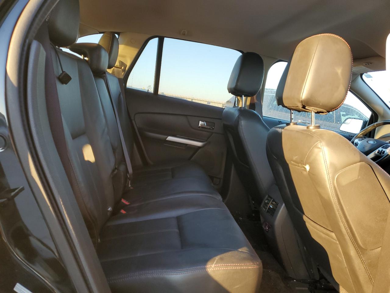 2014 Ford Edge - Image 11