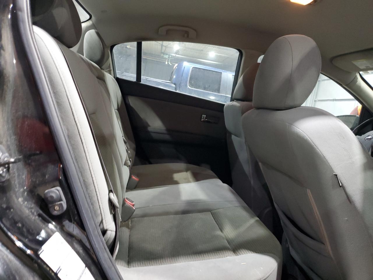 2011 Nissan Sentra - Image 10