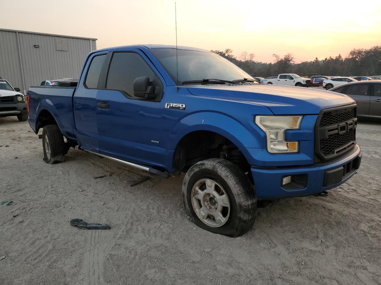 2016 Ford F-150 - Image 4