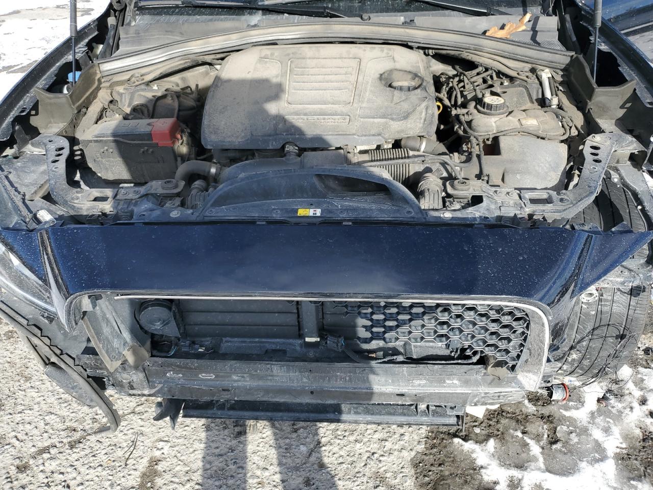 2018 Jaguar F-Pace - Image 14