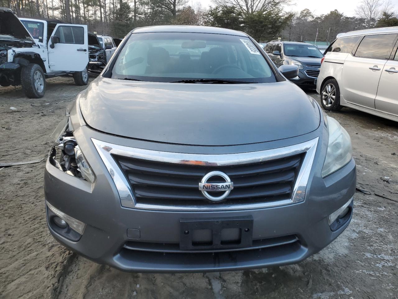 2015 Nissan Altima - Image 5