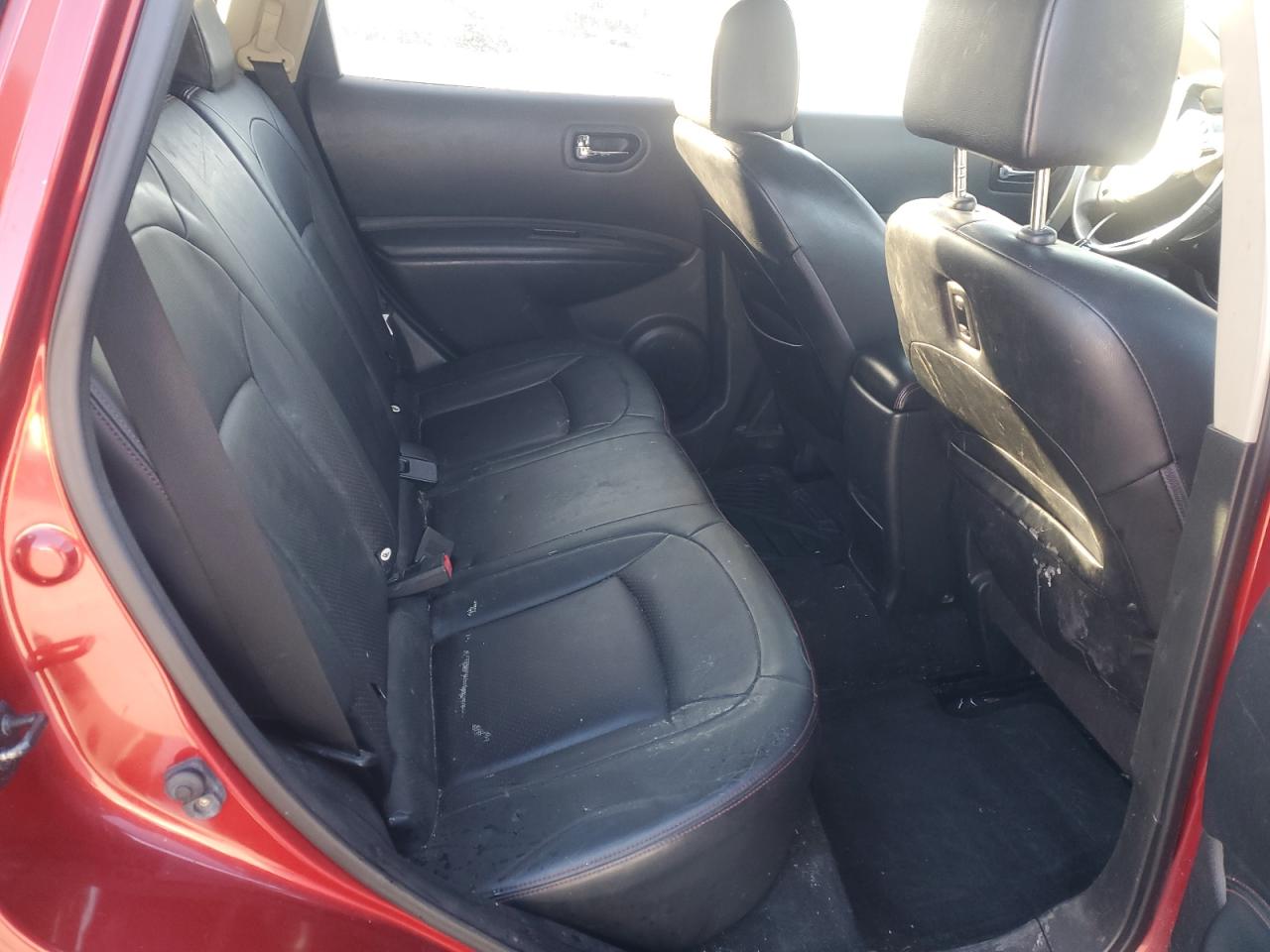 2013 Nissan Rogue - Image 11