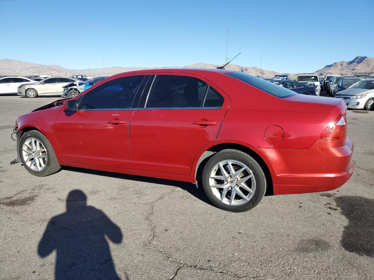 2010 Ford Fusion - Image 2