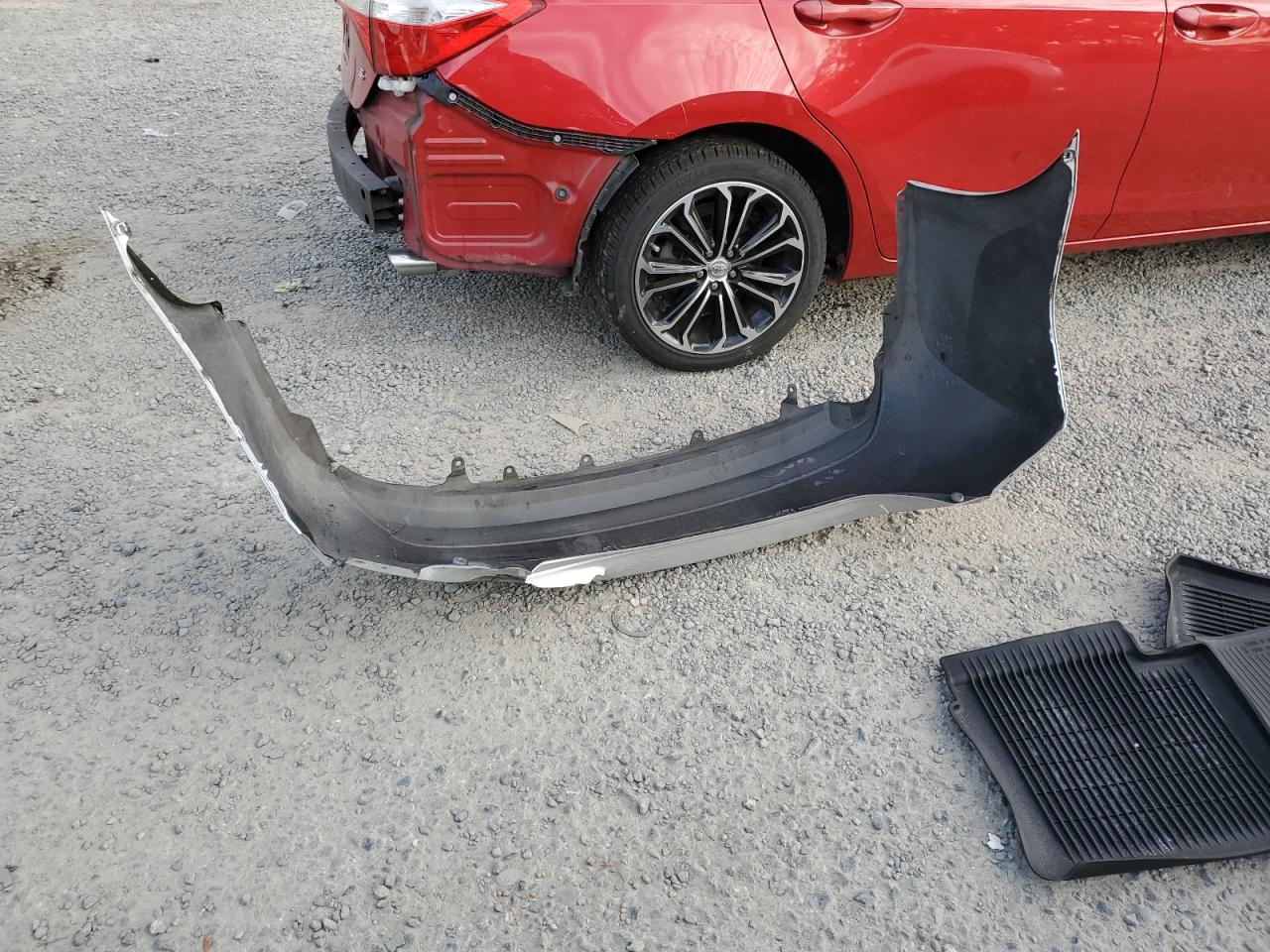 2018 Toyota Corolla - Image 12