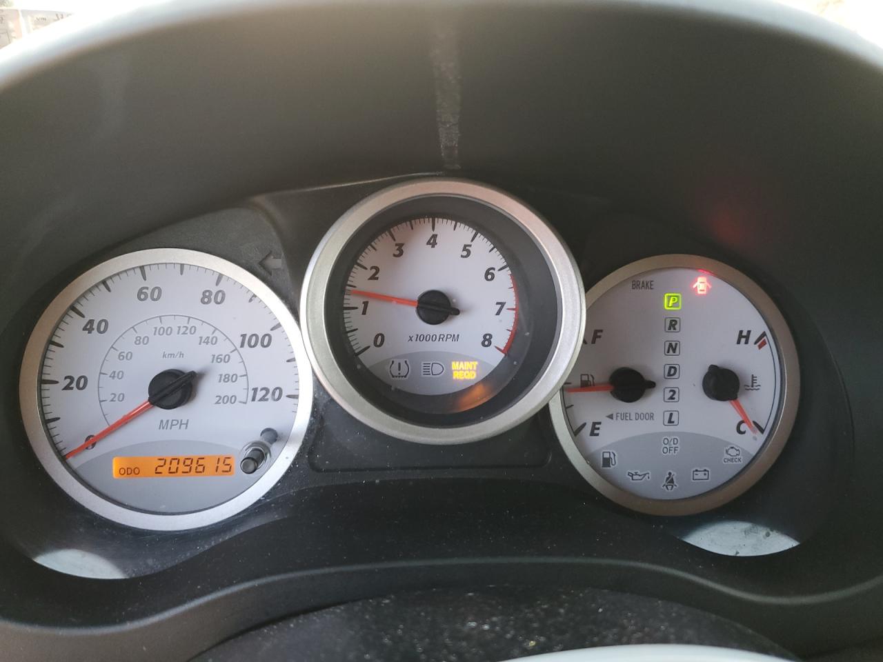 2005 Toyota RAV 4 - Image 9