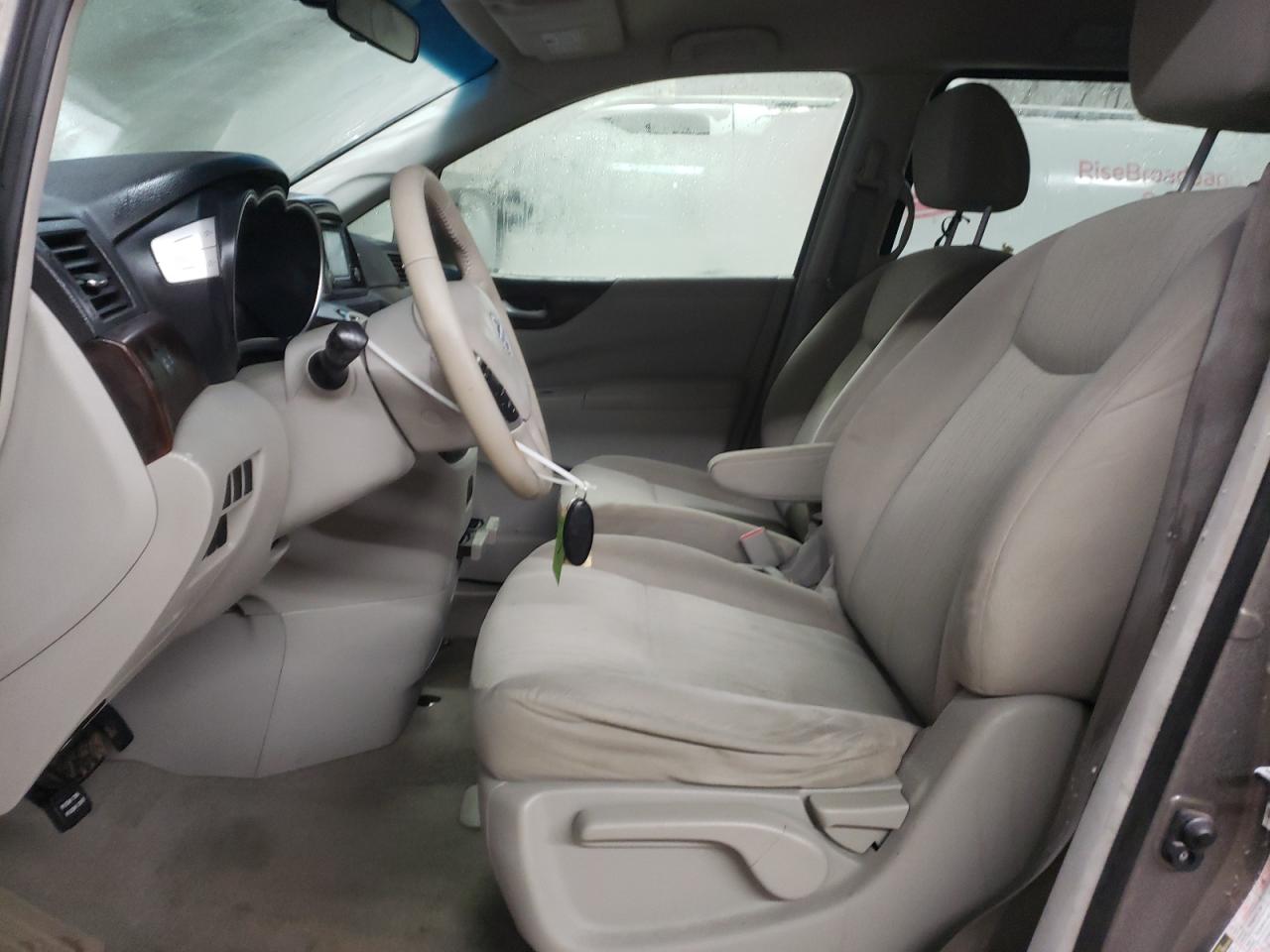 2015 Nissan Quest - Image 7