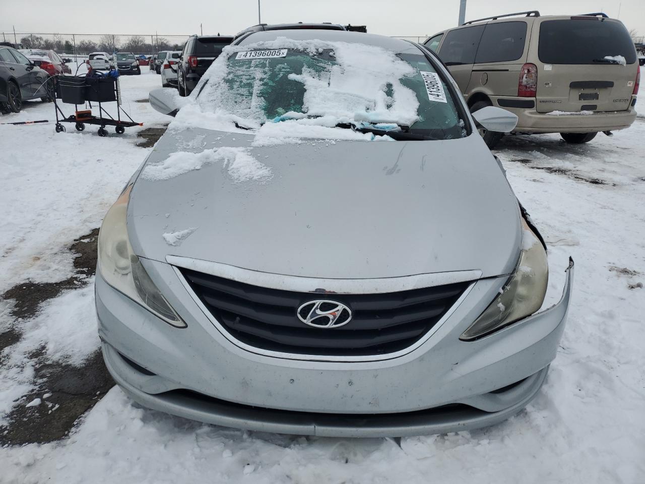 2011 Hyundai Sonata - Image 5