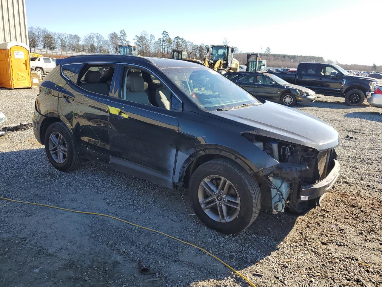 2017 Hyundai Santa Fe - Image 4