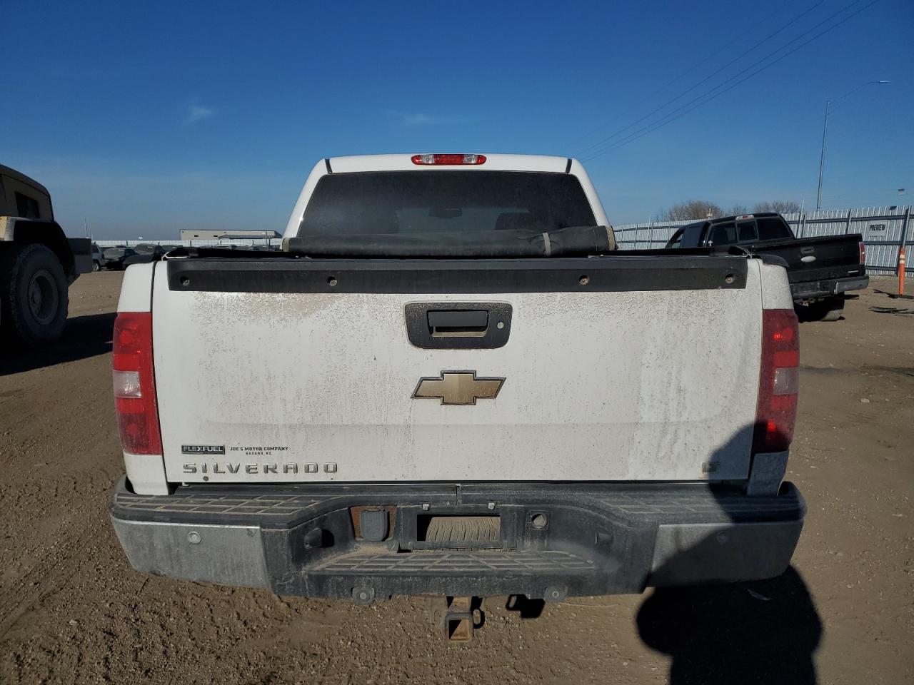 2009 Chevrolet Silverado - Image 6