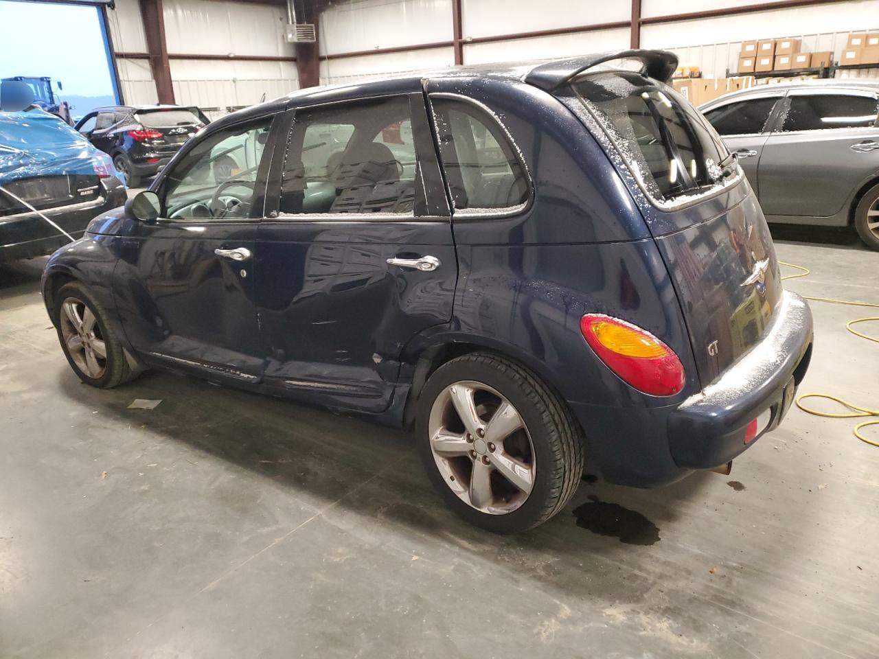 2005 Chrysler PT Cruiser - Image 2