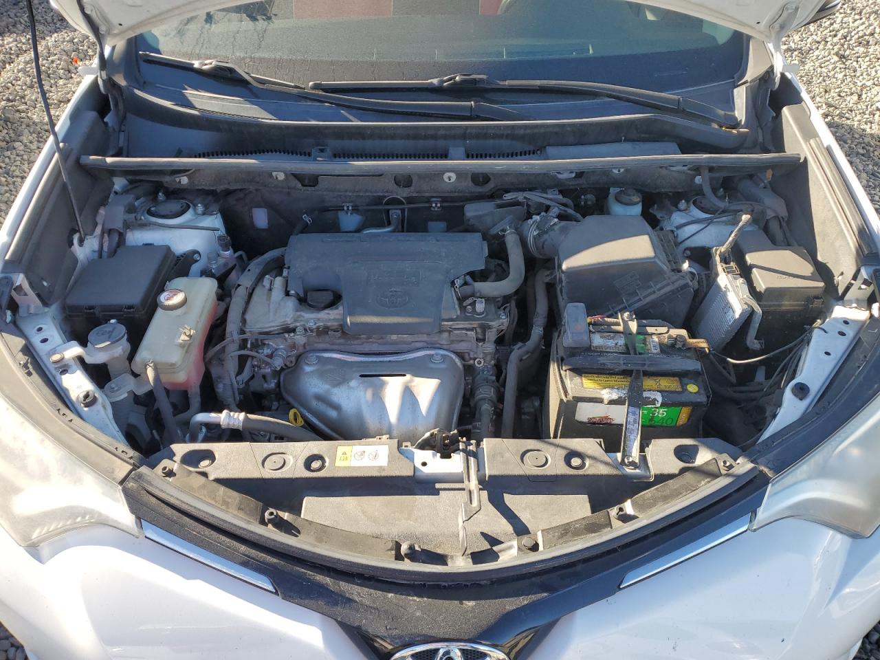 2016 Toyota RAV 4 - Image 11