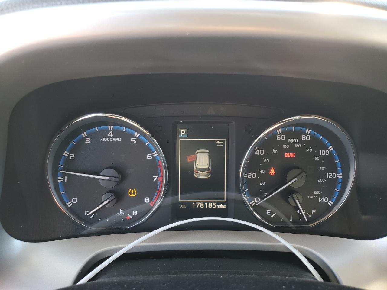 2016 Toyota RAV 4 - Image 9