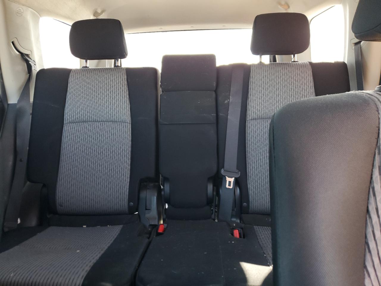 2017 Toyota 4Runner - Image 10
