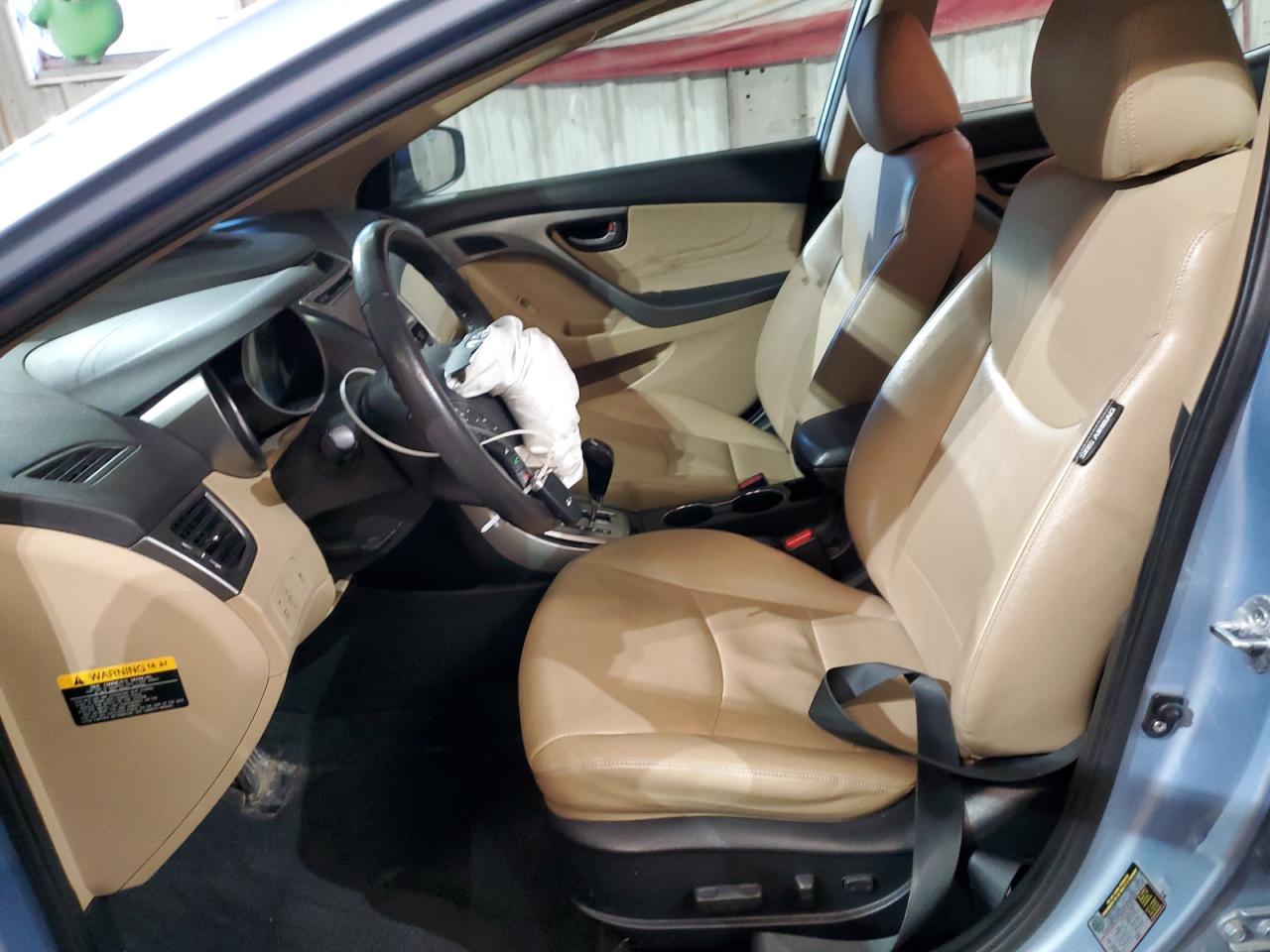 2013 Hyundai Elantra - Image 7