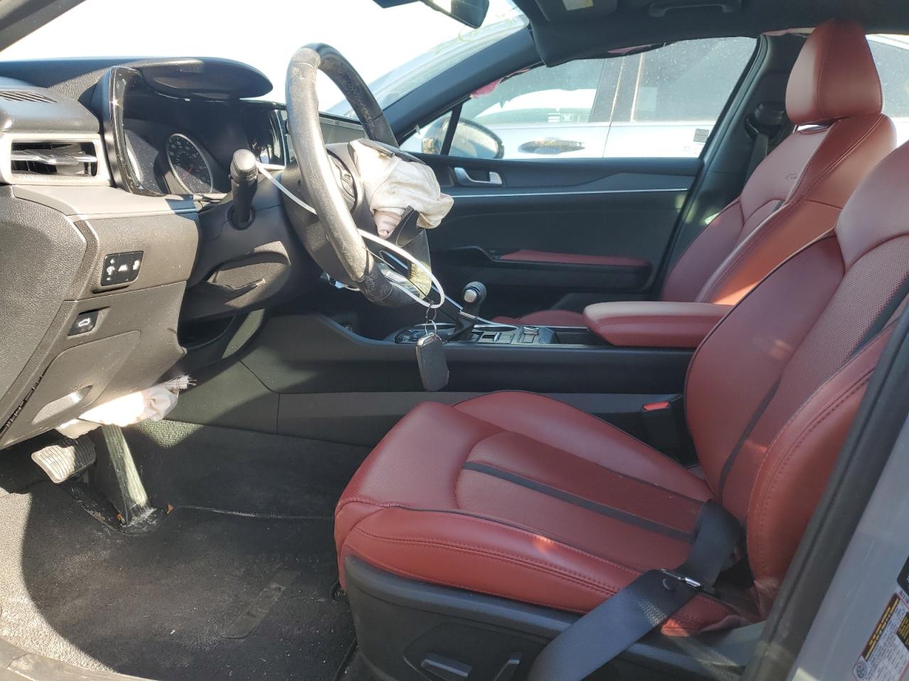 2023 Kia K5 - Image 7
