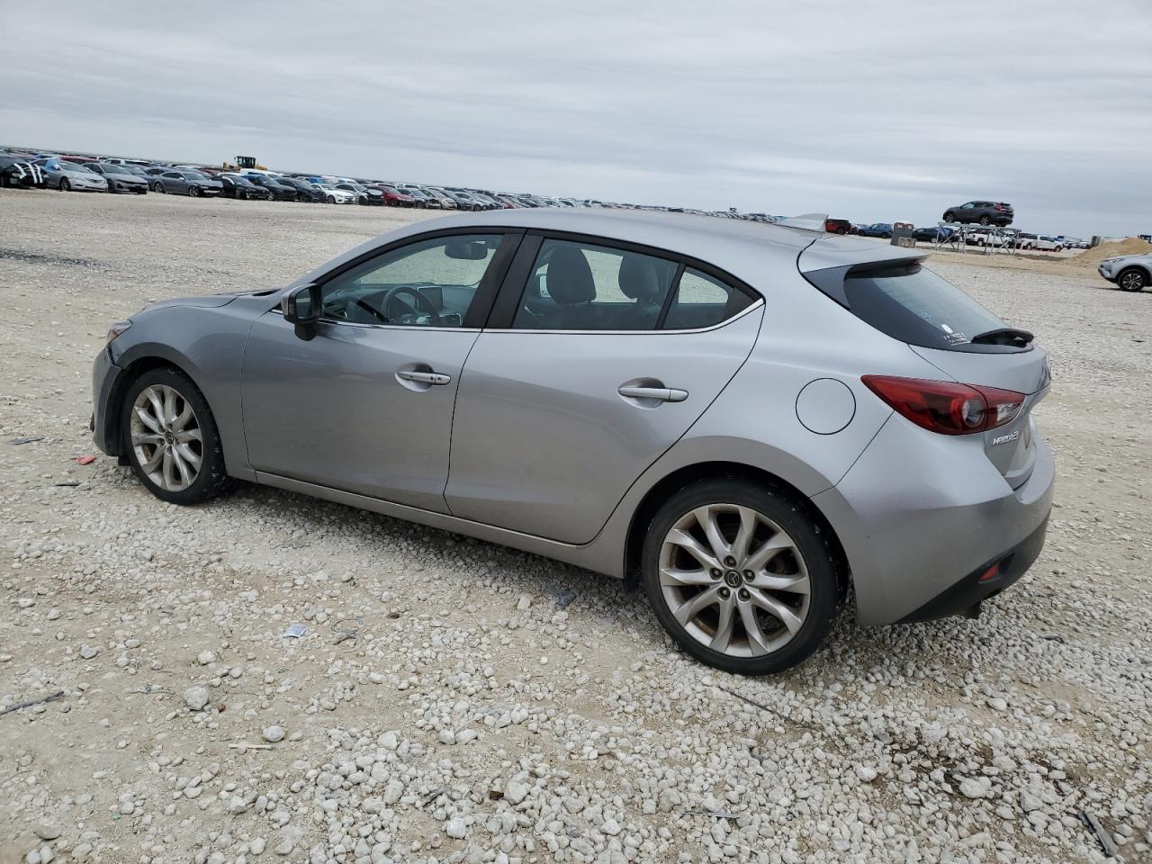 2016 Mazda 3 - Image 2