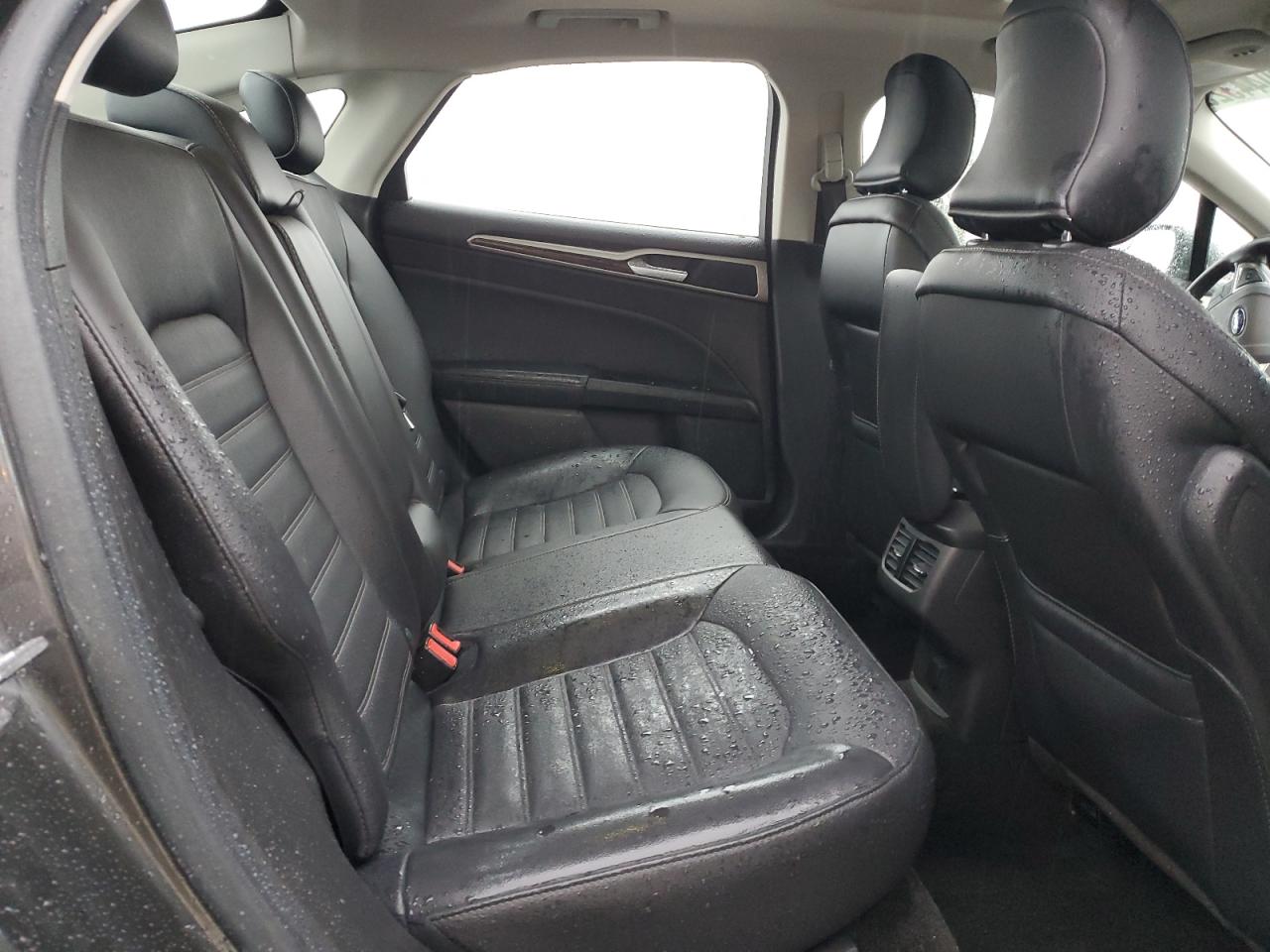 2016 Ford Fusion - Image 10