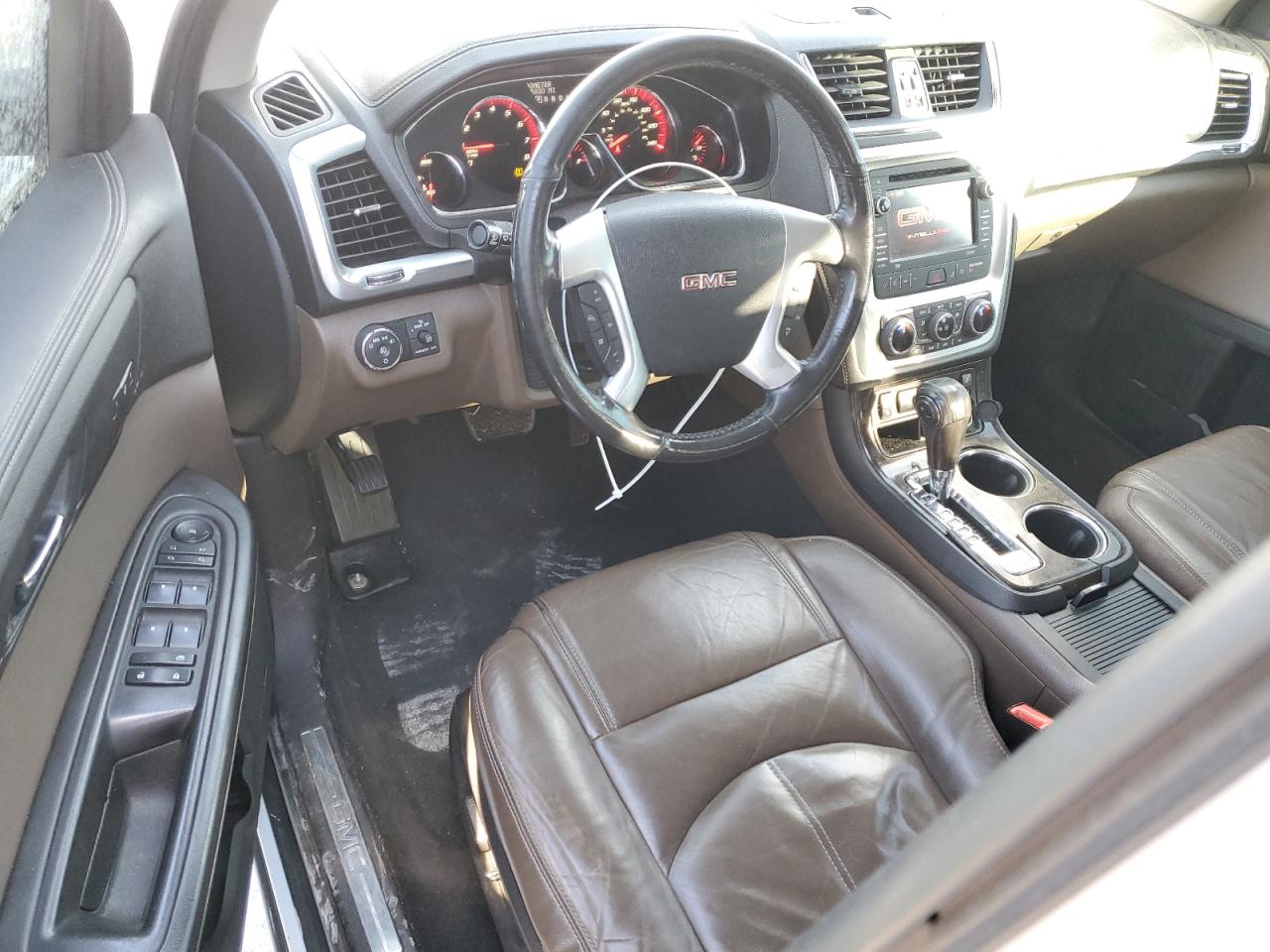 2017 GMC Acadia - Image 8