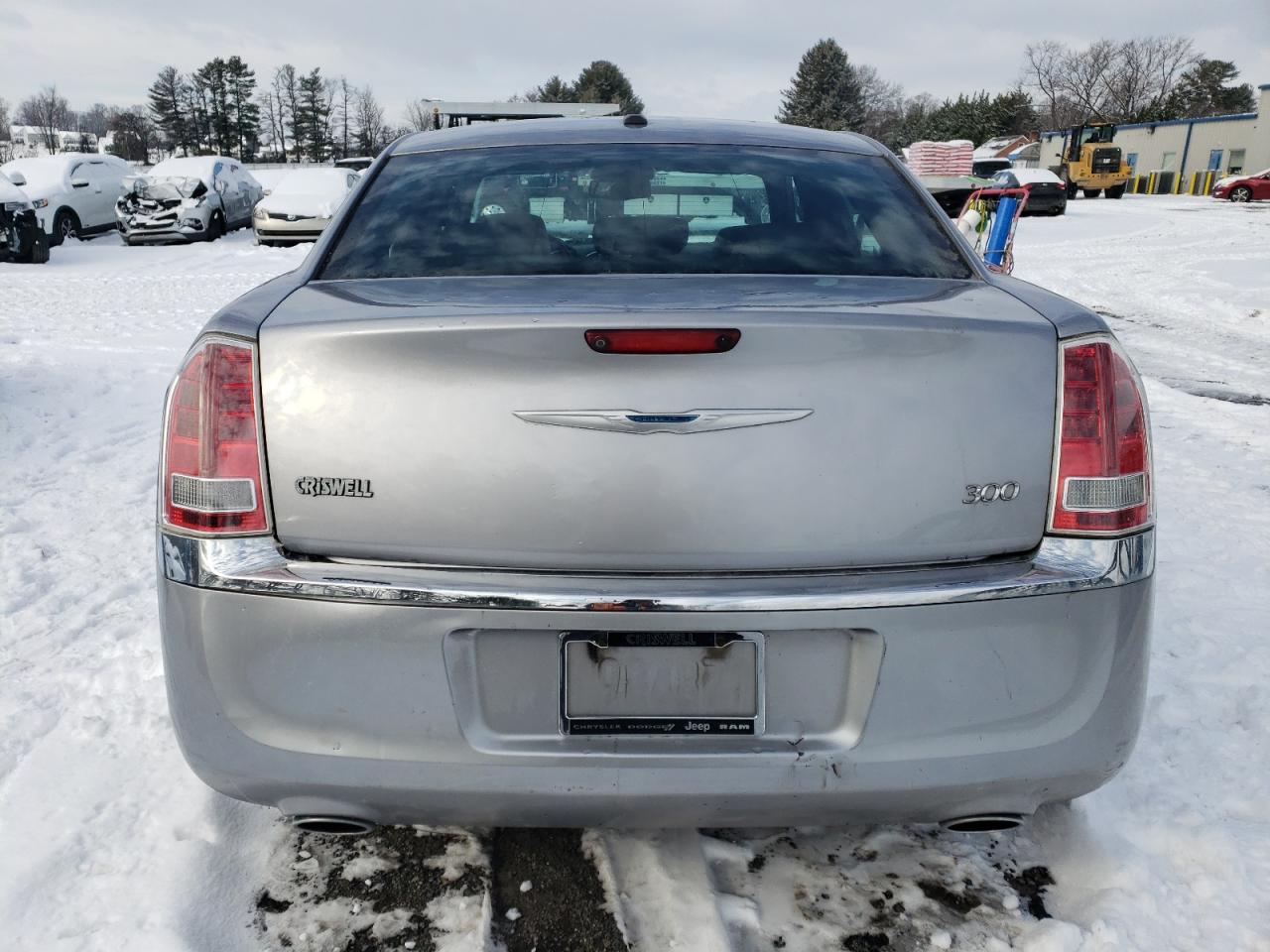 2013 Chrysler 300 - Image 6