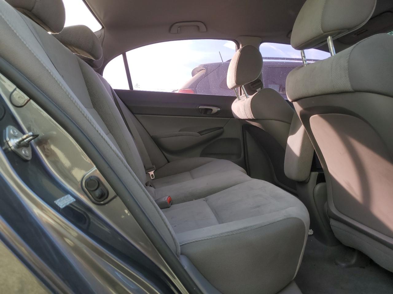 2010 Honda Civic - Image 10