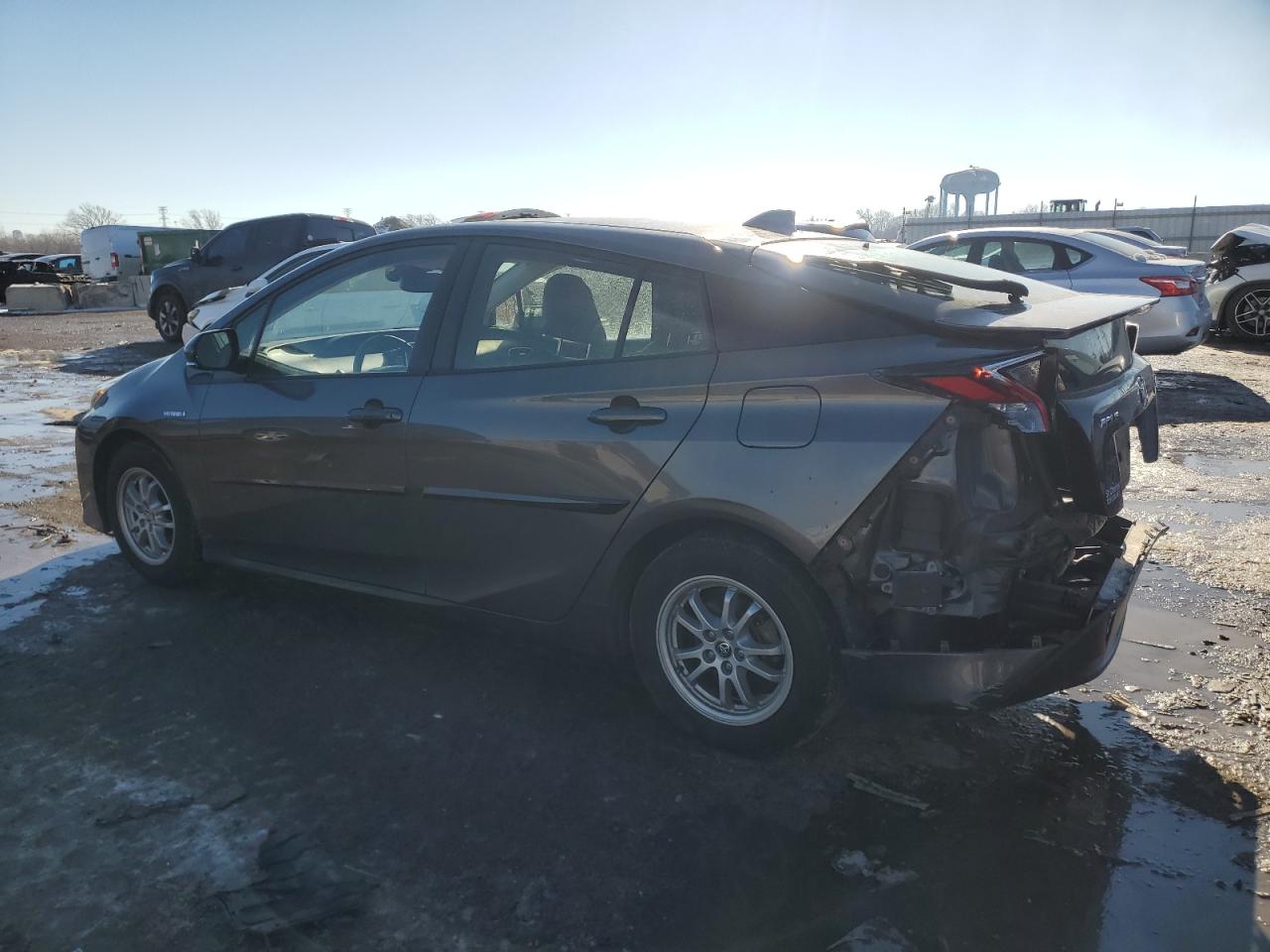 JTDKARFU4J3056897 TOYOTA PRIUS 2018