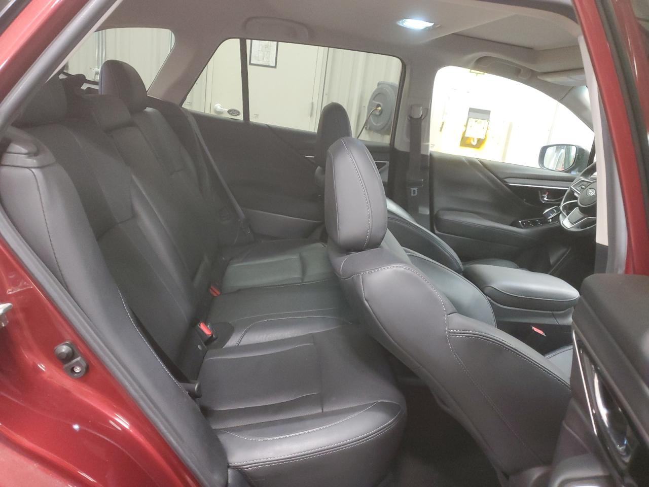 2020 Subaru Outback - Image 11