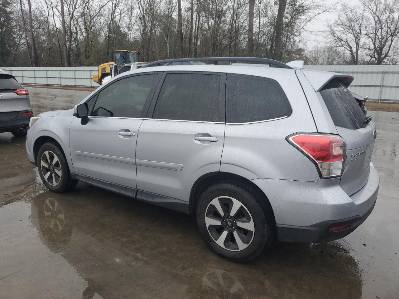 2017 Subaru Forester - Image 2