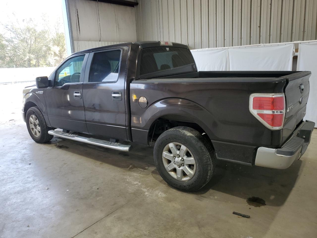 2013 Ford F-150 - Image 2