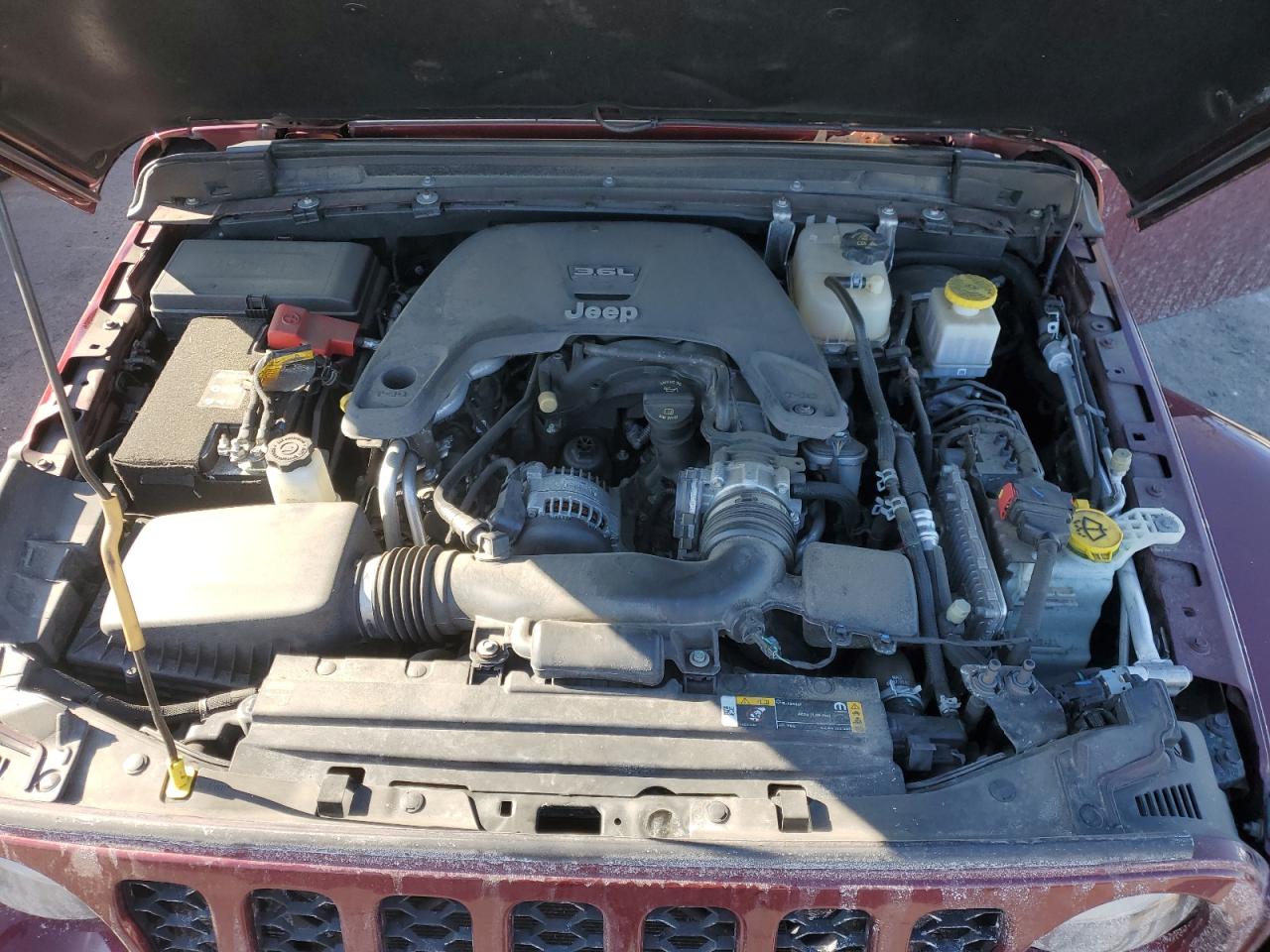 2021 Jeep Gladiator - Image 12