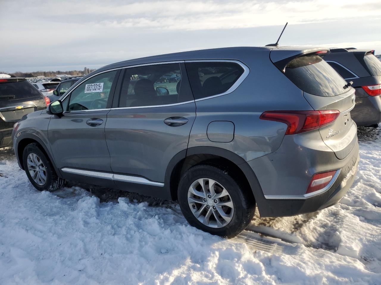 2019 Hyundai Santa Fe - Image 2
